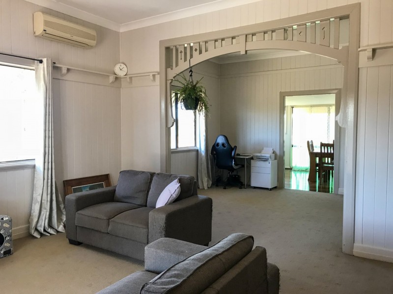 295 Karrabin-Rosewood Rd, Karrabin QLD 4306