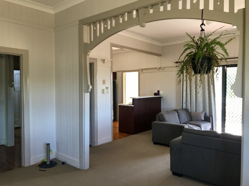 295 Karrabin-Rosewood Rd, Karrabin QLD 4306