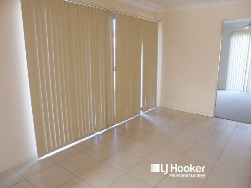 Unit 1/2 Tawney Street, Lowood QLD 4311