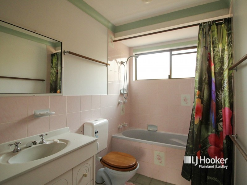 14 Donaldson Rd, Plainland QLD 4341