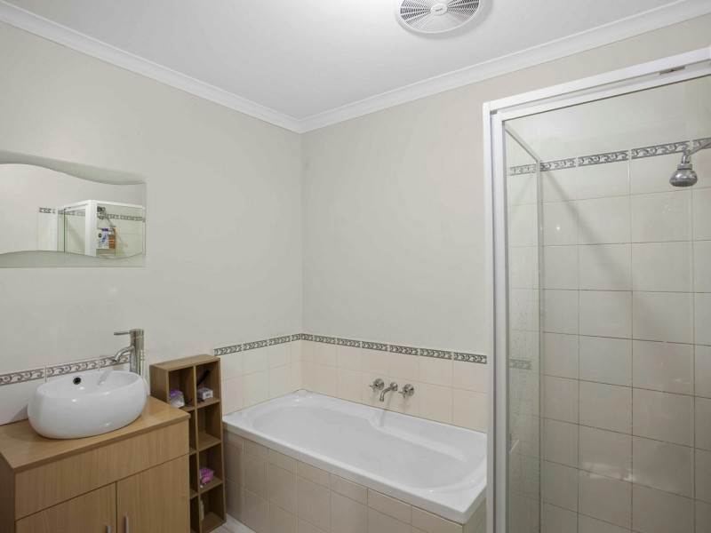 3 Oak Street, Brightview QLD 4311