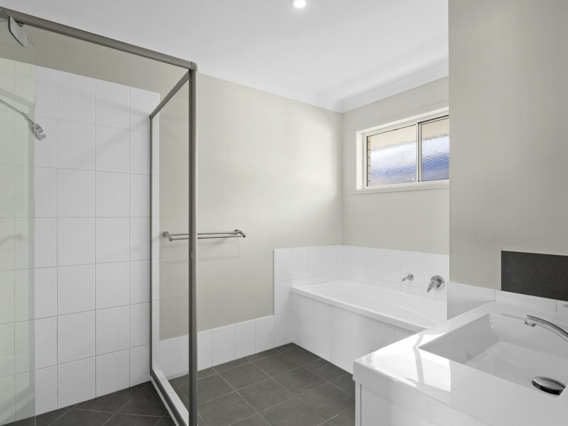 28 Cunningham Avenue, Laidley North QLD 4341