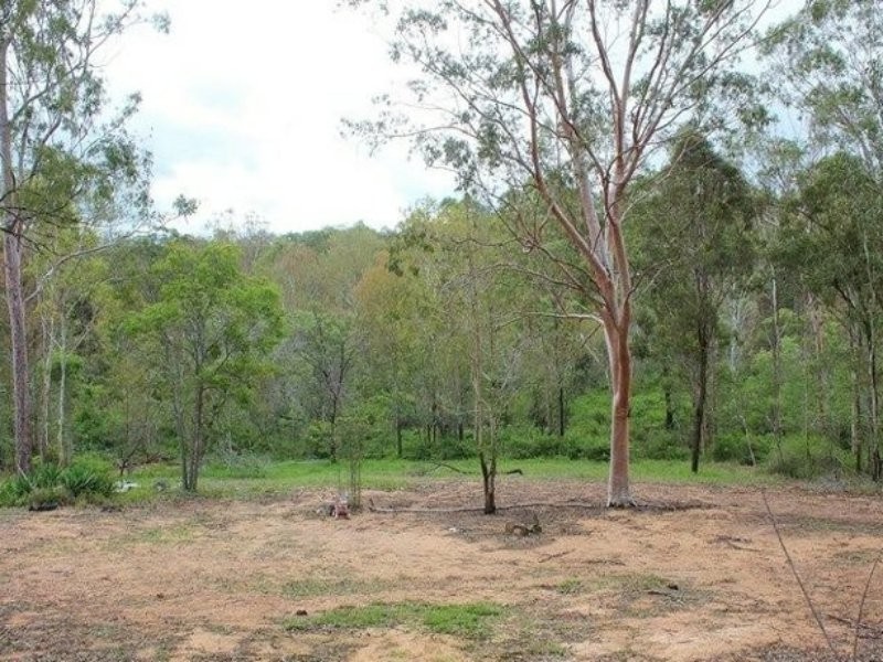 12 Shaw Rd, Hatton Vale QLD 4341