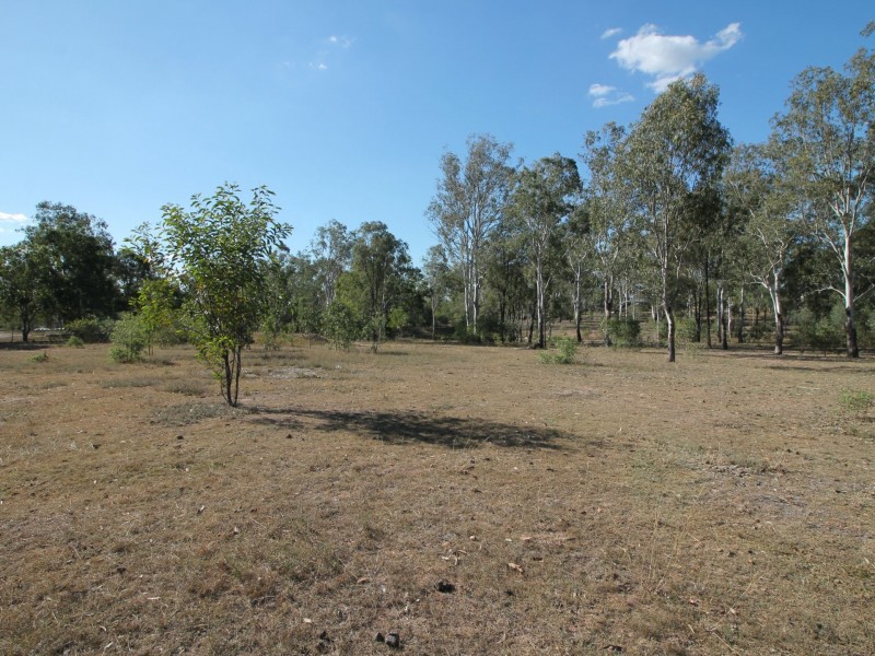 12 Shaw Rd, Hatton Vale QLD 4341