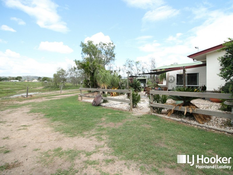 6 Scheiwe Rd, Plainland QLD 4341