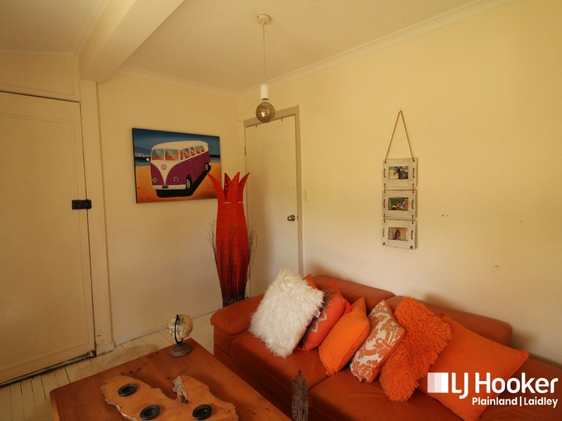 6 Scheiwe Rd, Plainland QLD 4341