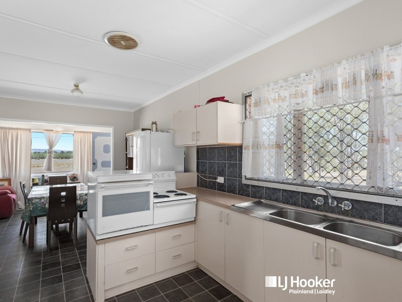16 Court Ave South, Prenzlau QLD 4311