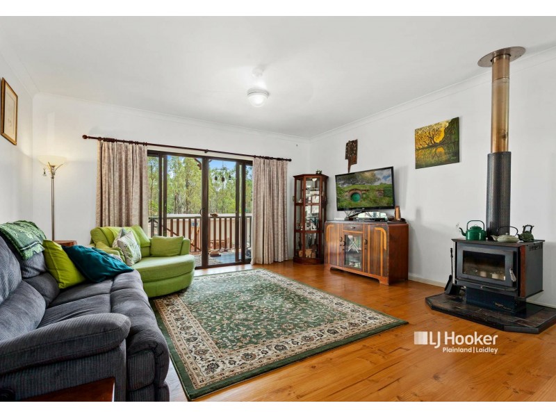 14 Challenge Avenue, Kensington Grove QLD 4341