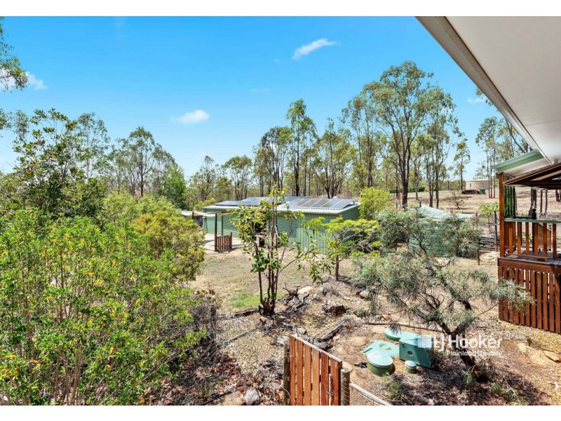 14 Challenge Avenue, Kensington Grove QLD 4341