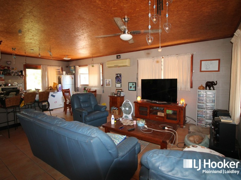 37 Hughes Rd, Plainland QLD 4341
