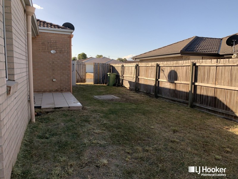 Unit 1/5 Sandpiper Drive, Lowood QLD 4311
