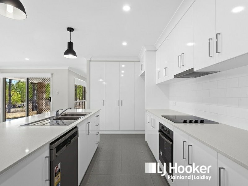 3 Franks Rd, Regency Downs QLD 4341