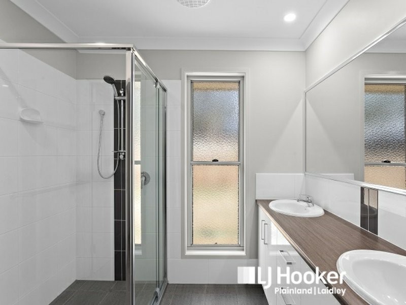 3 Franks Rd, Regency Downs QLD 4341