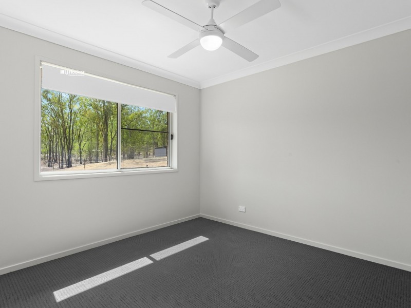 3 Franks Rd, Regency Downs QLD 4341