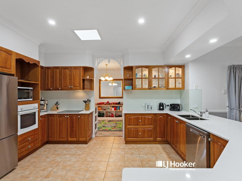 8 Jacklin Drive, Glenore Grove QLD 4342