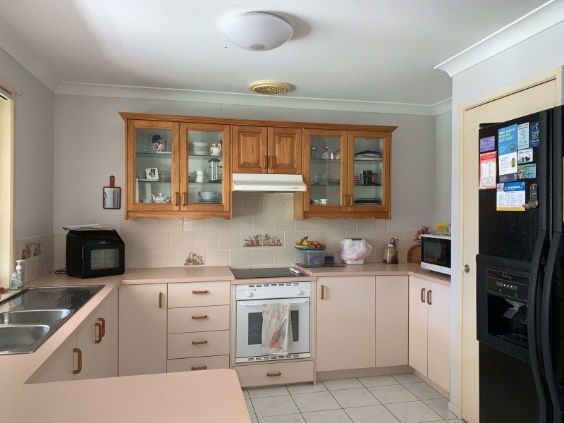 7 Cockatoo Crt, Regency Downs QLD 4341
