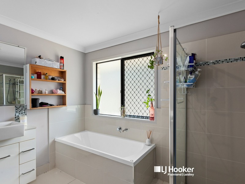 7 Lillypilly Place, Regency Downs QLD 4341