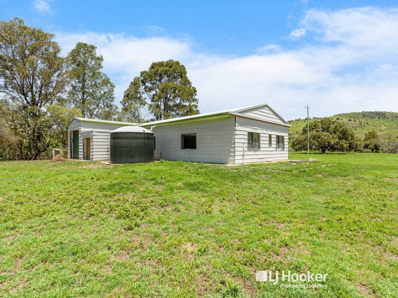 62 Mount Berryman Rd, Mount Berryman QLD 4341