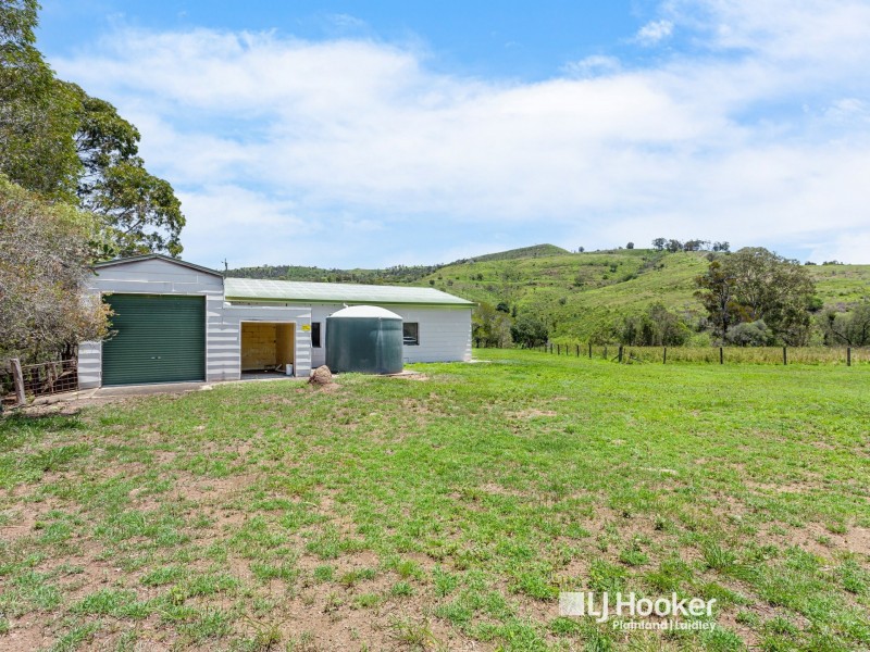 62 Mount Berryman Rd, Mount Berryman QLD 4341