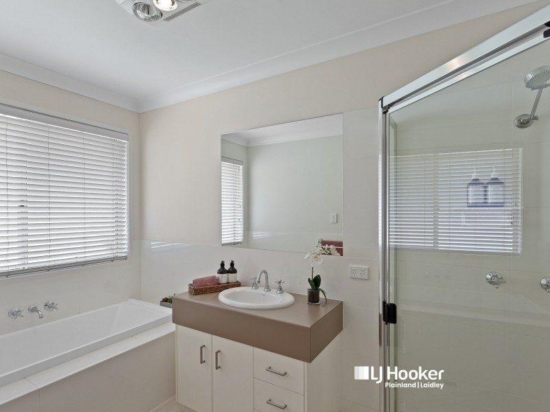 30 Walnut Drive, Brightview QLD 4311