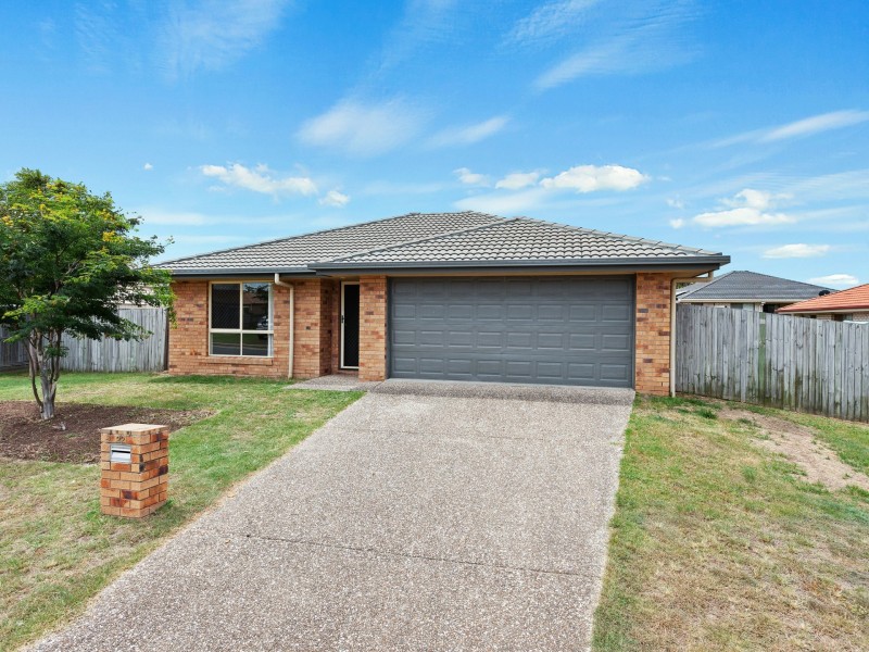 22 Sandpiper Drive, Lowood QLD 4311
