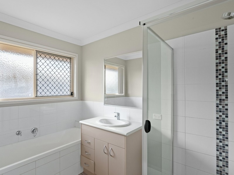22 Sandpiper Drive, Lowood QLD 4311
