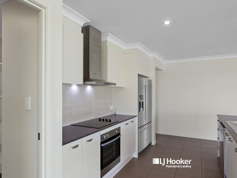 2 Hastings Avenue, Plainland QLD 4341
