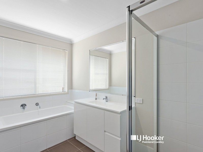 2 Hastings Avenue, Plainland QLD 4341
