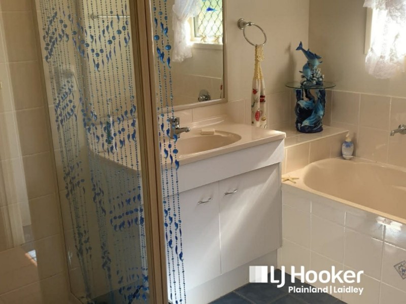 28 Pelican Drive, Laidley Heights QLD 4341