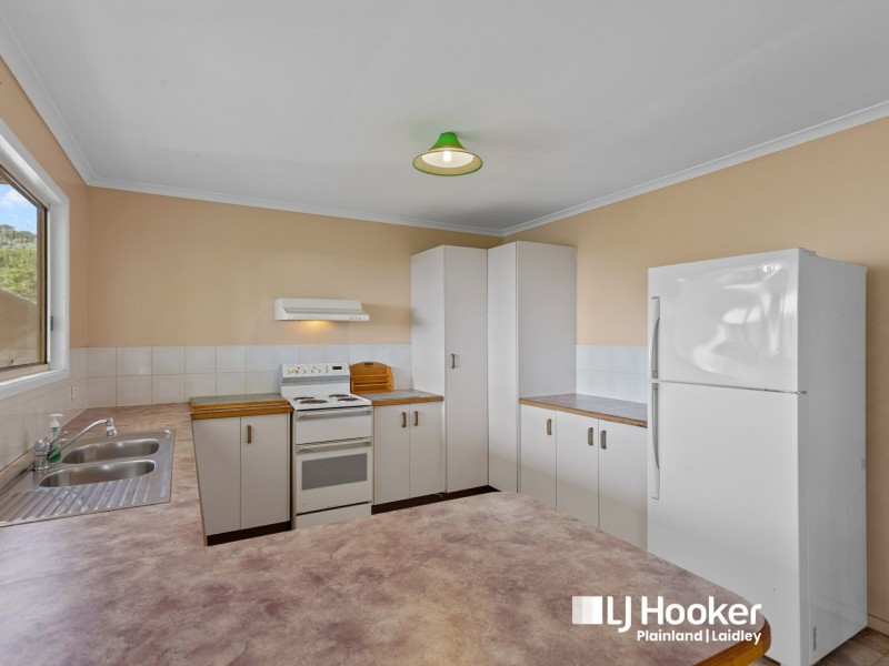 7 Howard Crt, Plainland QLD 4341