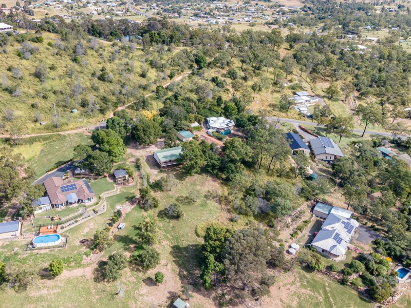7 Howard Crt, Plainland QLD 4341