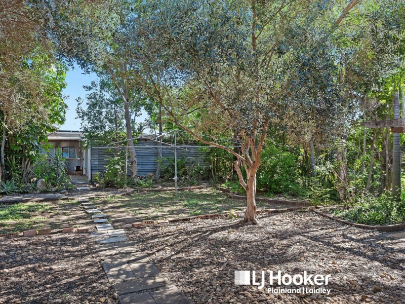 11 Hunt Street, Forest Hill QLD 4342