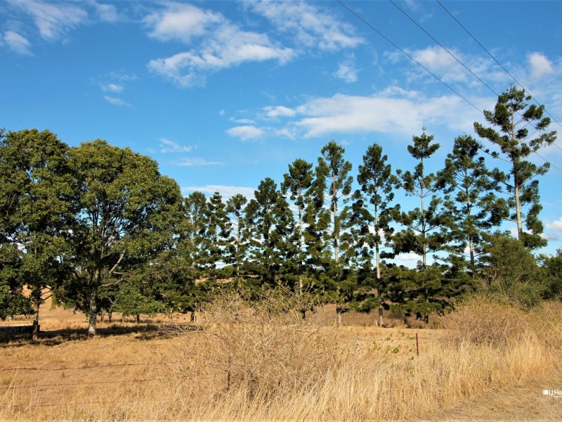 91 Bourke Rd, Tallegalla QLD 4340