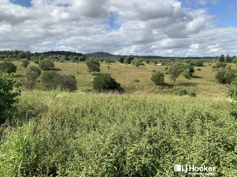 102-104 Keates Rd, Tallegalla QLD 4340