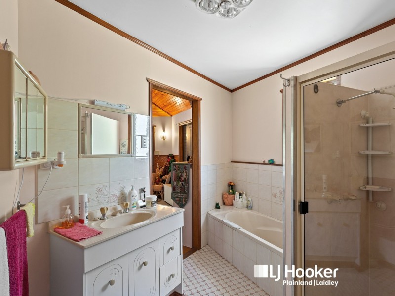 5 Howard Crt, Plainland QLD 4341