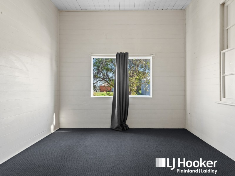 10 Robert Street, Forest Hill QLD 4342