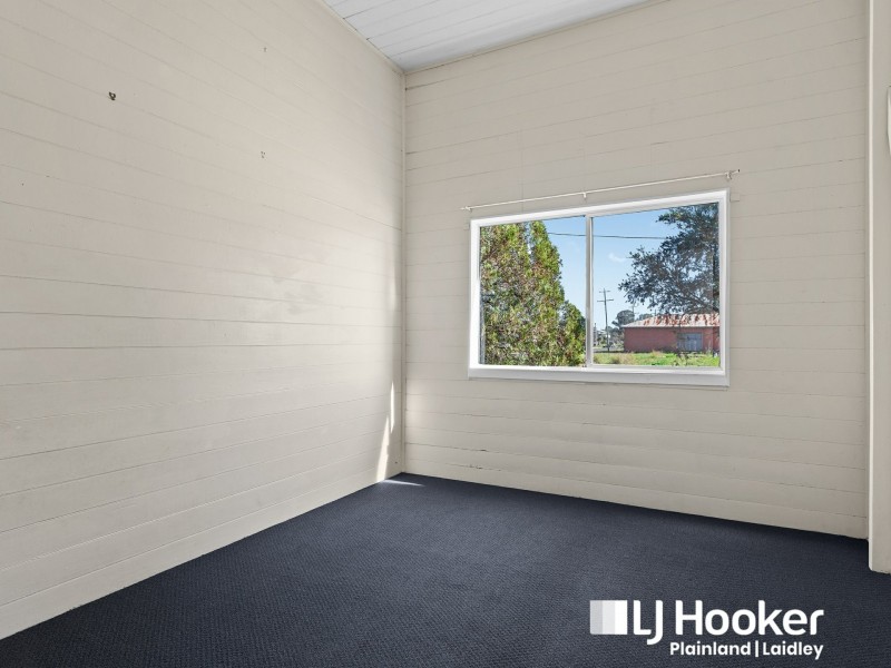 10 Robert Street, Forest Hill QLD 4342