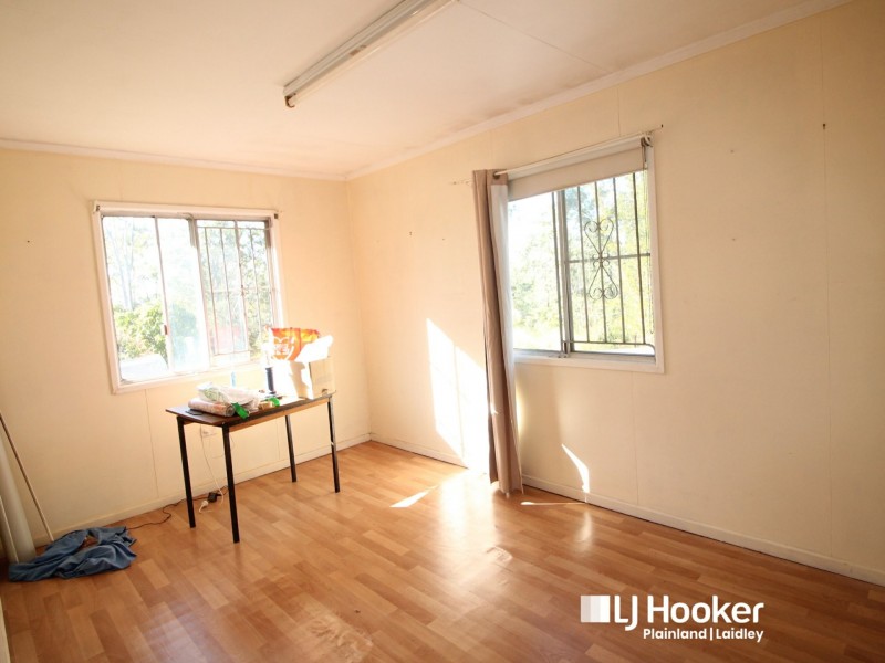 15 Yellowood Crt, Kensington Grove QLD 4341