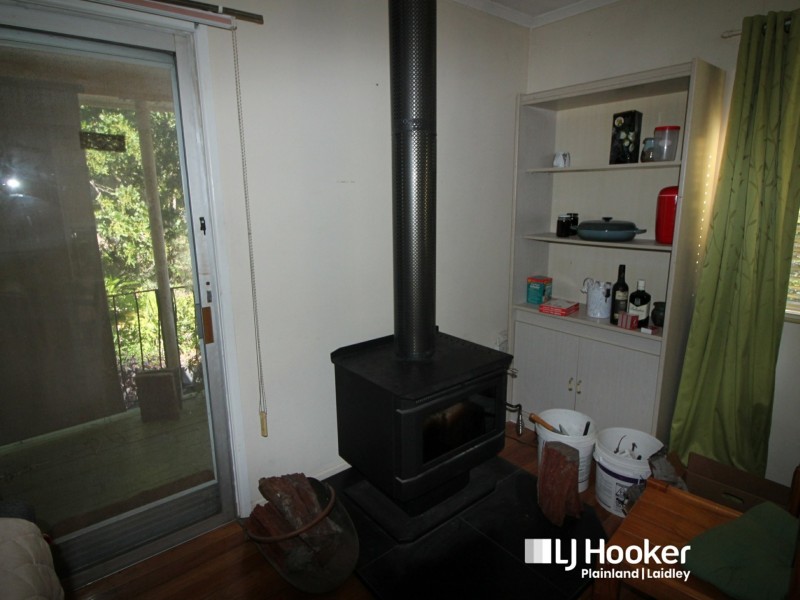 15 Yellowood Crt, Kensington Grove QLD 4341