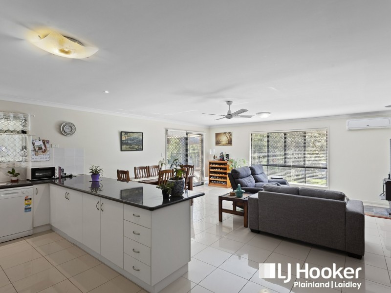 6 Appleby Close, Kensington Grove QLD 4341