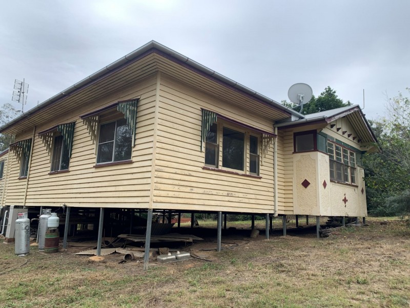 256 White Mountain Rd, White Mountain QLD 4352