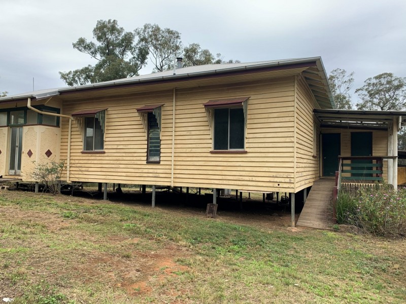 256 White Mountain Rd, White Mountain QLD 4352
