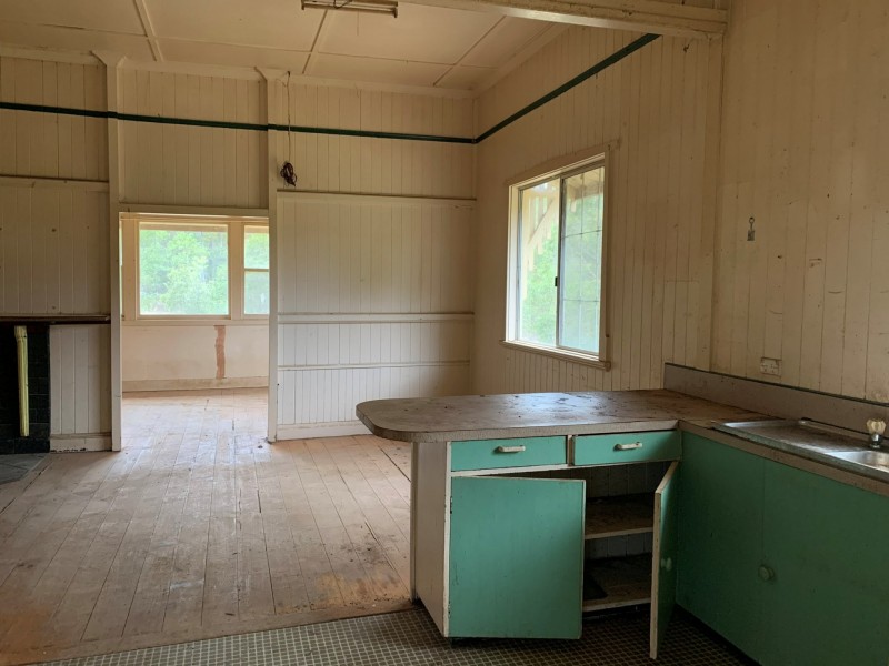 256 White Mountain Rd, White Mountain QLD 4352