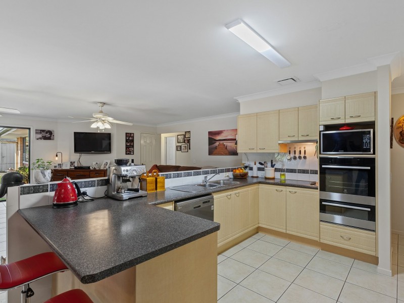 56 Edgerton  Drive, Plainland QLD 4341