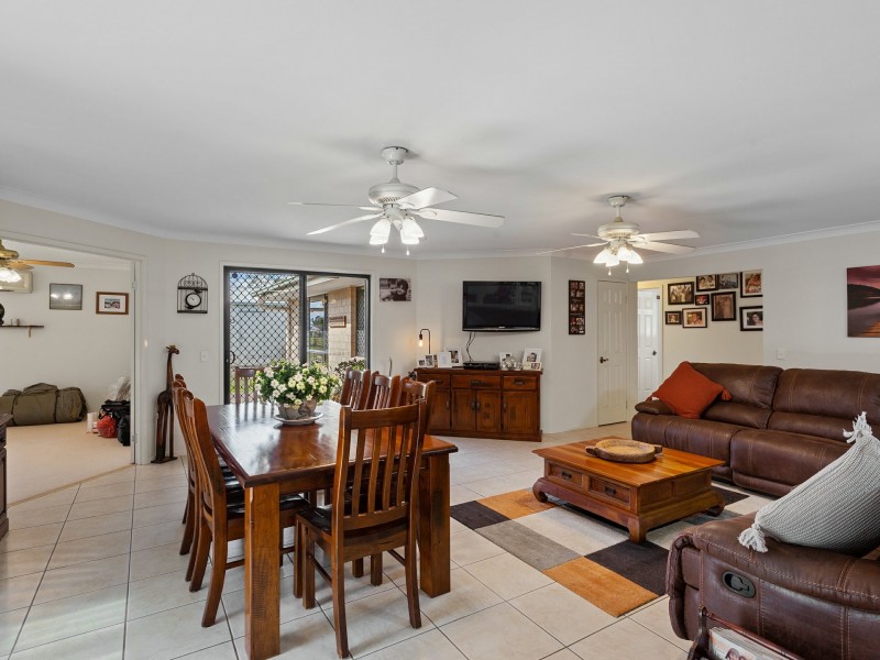 56 Edgerton  Drive, Plainland QLD 4341