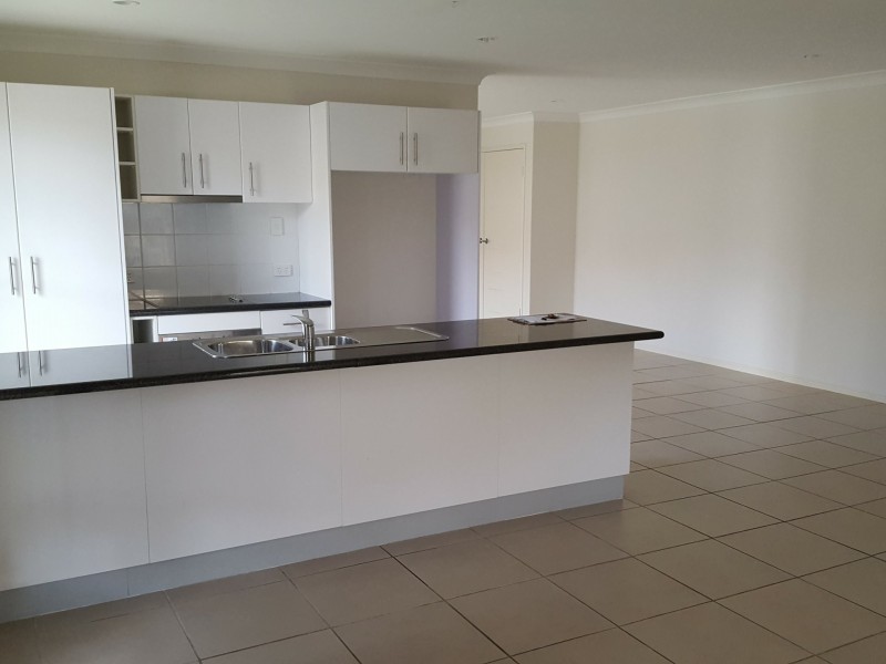 16 Stanford Place, Laidley QLD 4341