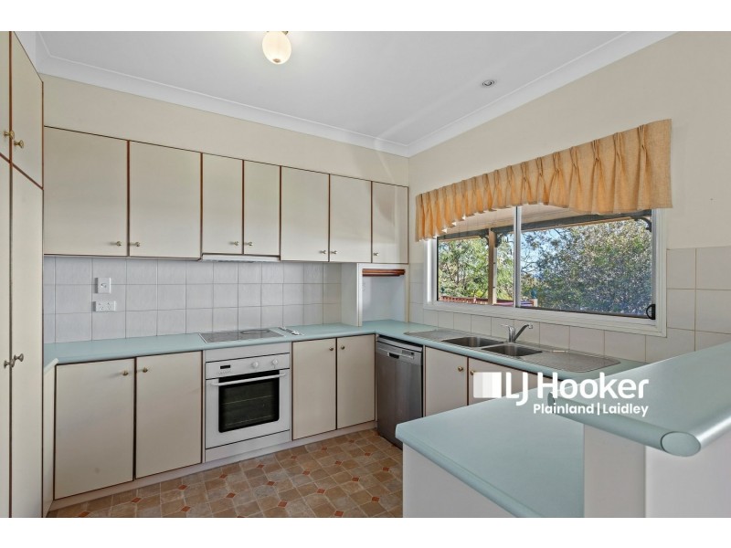 2 Howard Crt, Plainland QLD 4341