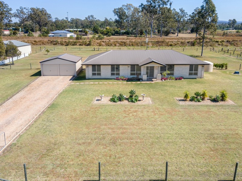 11 Fitzpatrick Crt, Lake Clarendon QLD 4343