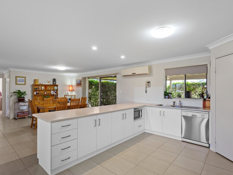 11 Fitzpatrick Crt, Lake Clarendon QLD 4343