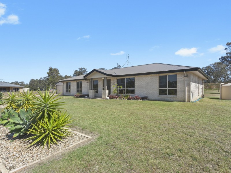 11 Fitzpatrick Crt, Lake Clarendon QLD 4343